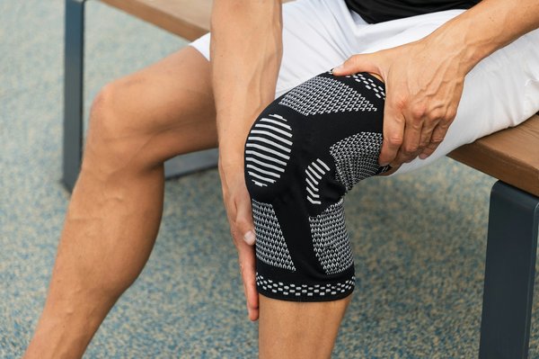 Comment bien choisir votre genouillère rotulienne ?